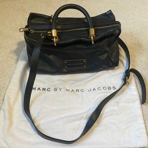 Marc by Marc Jacobs too hot to handle cross body bag.